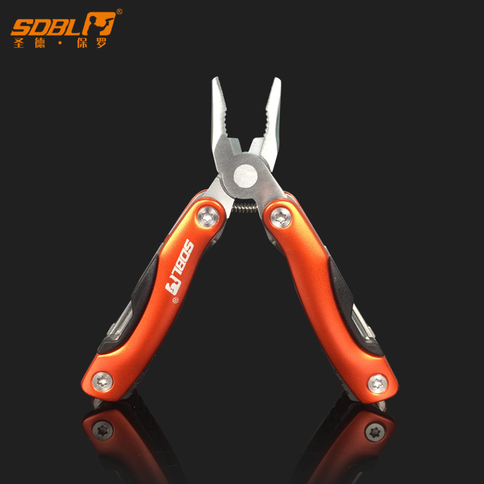 户外随身迷你多功能应急工具钳子带可折叠刀开瓶器螺丝刀锯子组合