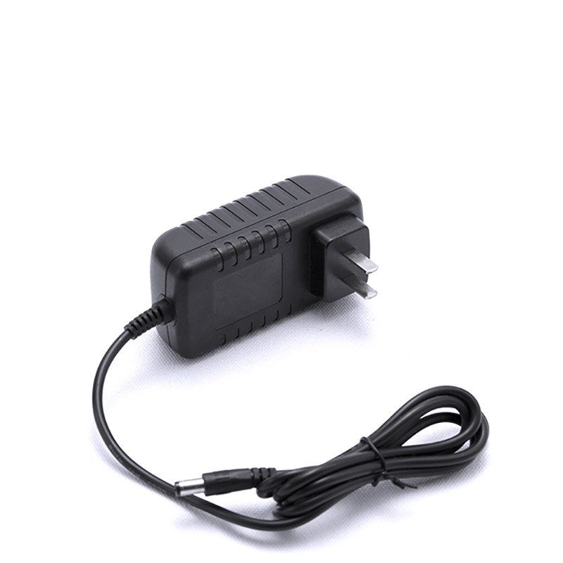 现货3C CCC认证24V1A电源适配器 足功率美容仪开关电源