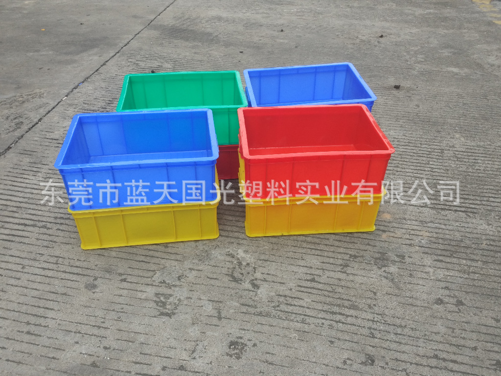 工厂直销多功能塑料周转箱 耐摔压抗冲击塑料胶箱 食品物流转运箱