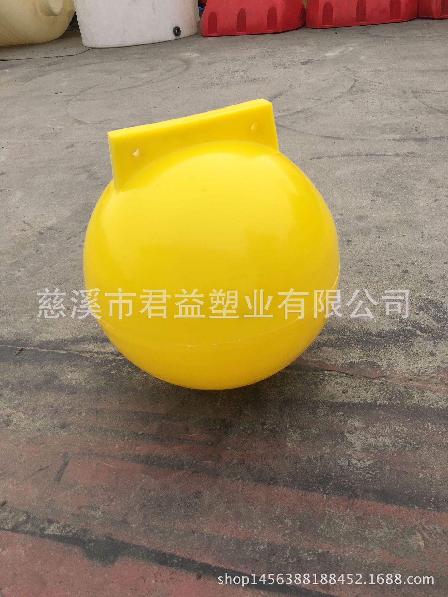 温岭直径40公分浮球，上海水闸处用塑料浮球
