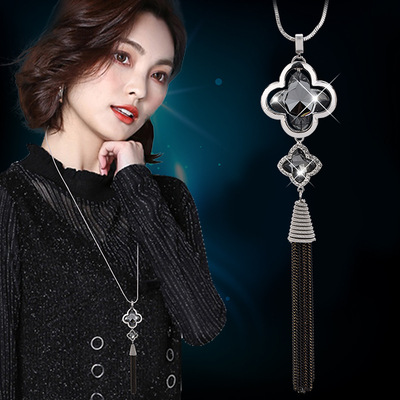 Jewelry Korean Edition Clover tassels sweater chain have more cash than can be accounted for Autumn and winter Versatile crystal Necklace Manufactor Direct selling