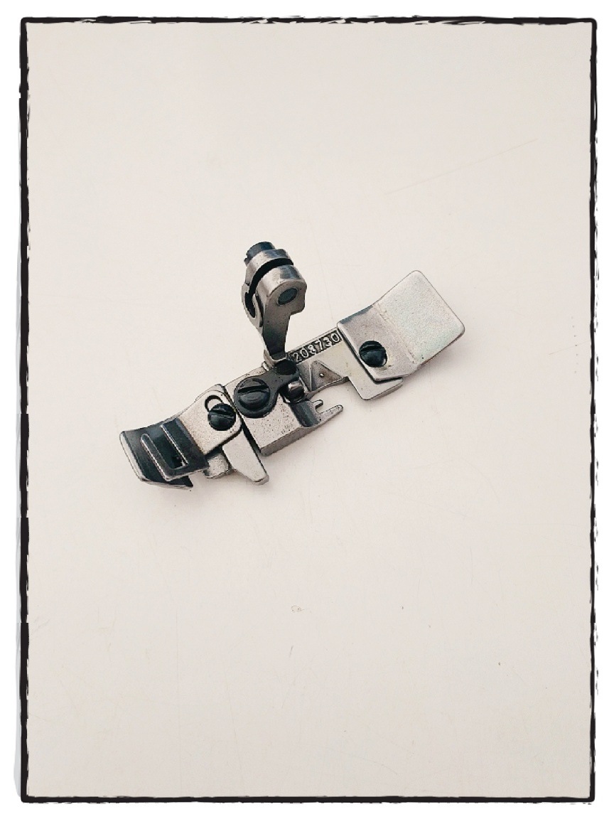 飞马M700-4拉肩带条压脚 编号208730全钢压脚 银箭747通用款