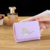 Factory direct sales 2024 new leaf wallet coin purse buckle three -discounted card position women's wallet women short