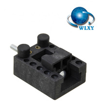 核桃木雕刻台钳 橄榄核桃胡微雕牙雕玉石固定夹具夹床台虎钳夹子