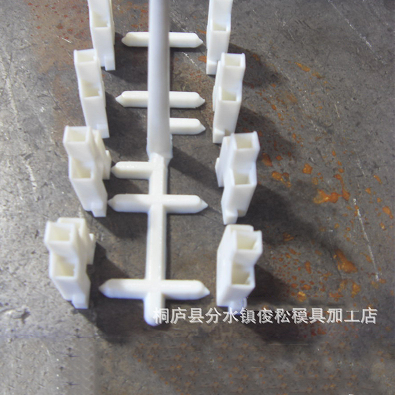 大量供应塑料电器插头模具 电插头塑料模批发