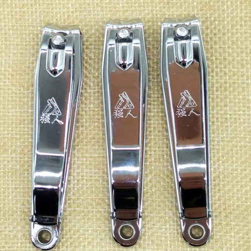 Qiangren 618 Large Nail Clipper Stainless Steel Flat Nail Clipper Wholesale 2 Yuan Store Street Stall Night Market Supply