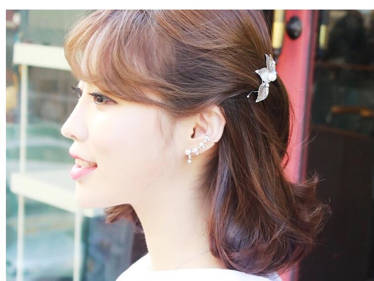 Korean Simple Metal Leaf Retro Pearl Hairpin display picture 7