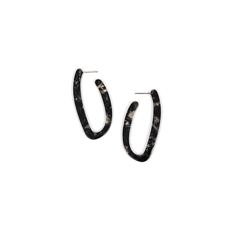 Simple New Fashion Geometric Resin Retro Acrylic Plate Acylic Earrings display picture 3