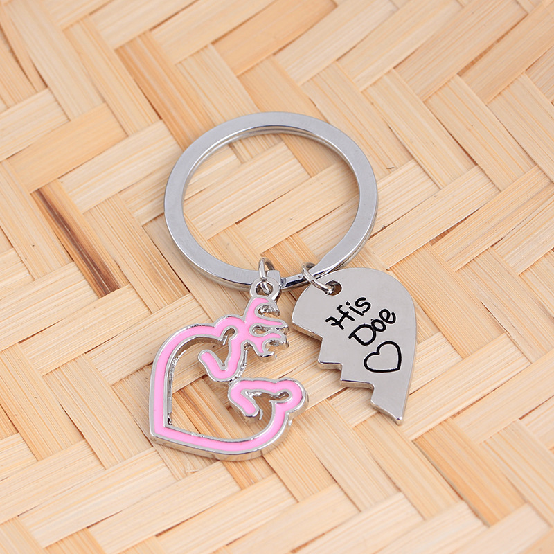 Cute Elk Heart-shaped Stitching Keychain Wholesale display picture 5