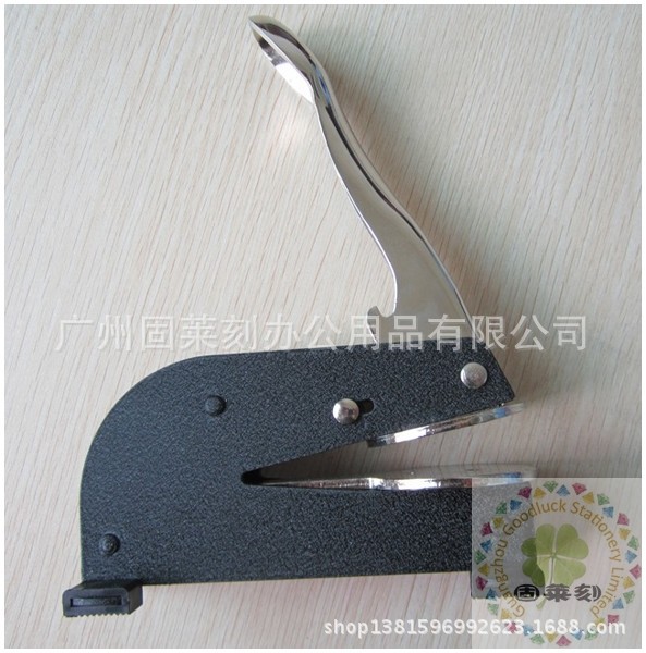 厂家公司办公专用钢印架 金属镀铬桌面钢印 45MM桌面钢印章特价-阿里巴巴