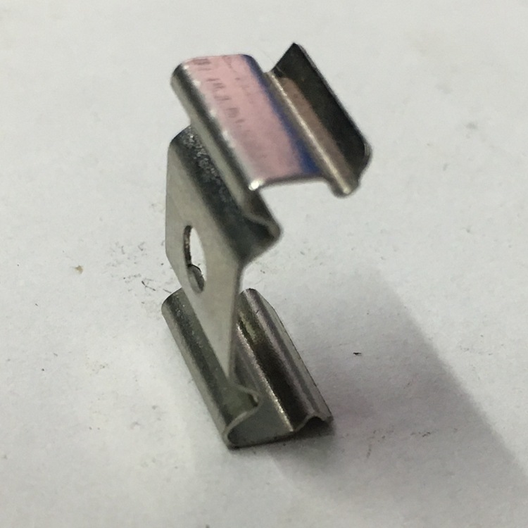 厂家批发LED铝槽卡扣   T8卡扣   T5灯固定卡扣  硬条LED灯卡扣