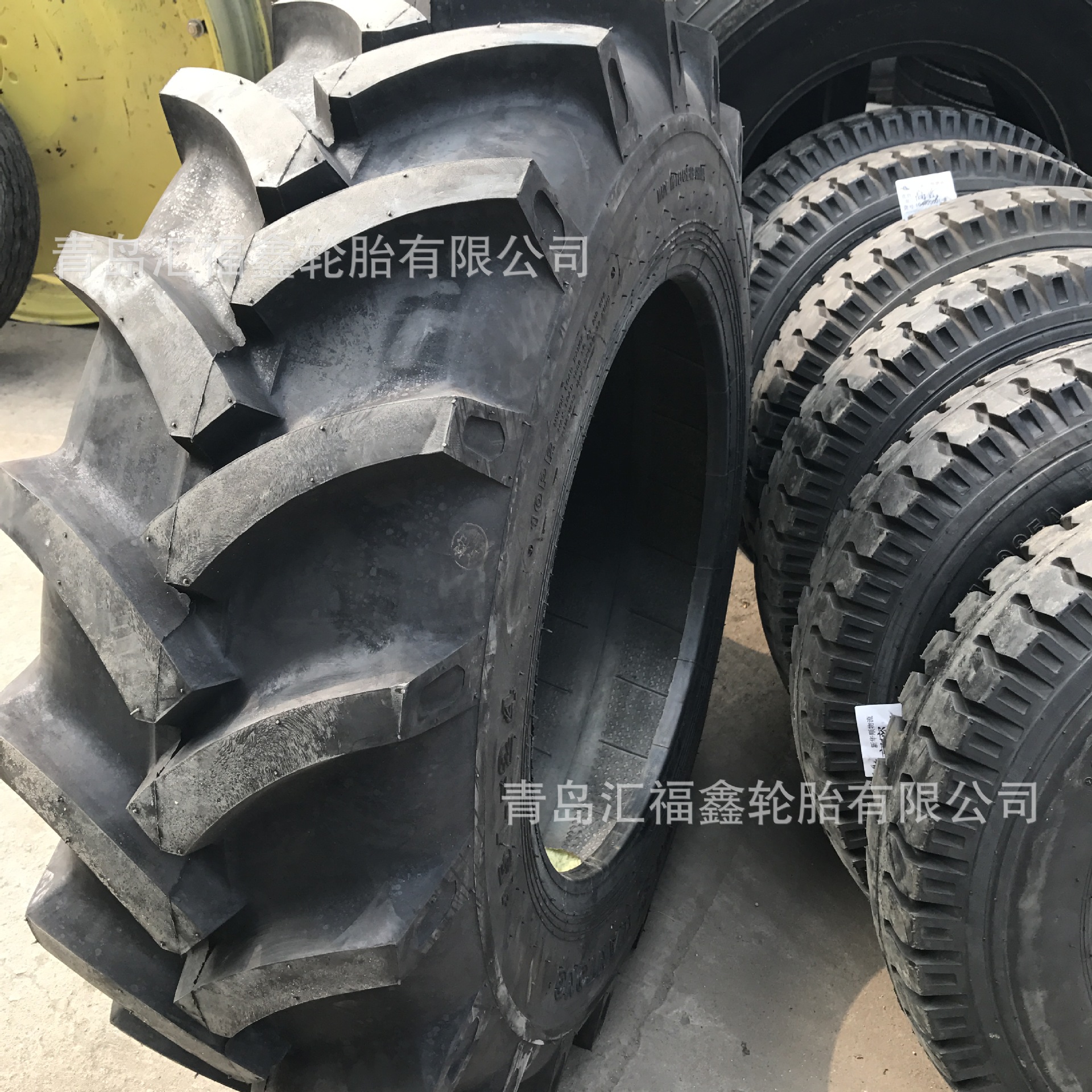 现货销售农用联合收割机轮胎 青贮机轮胎15L-24