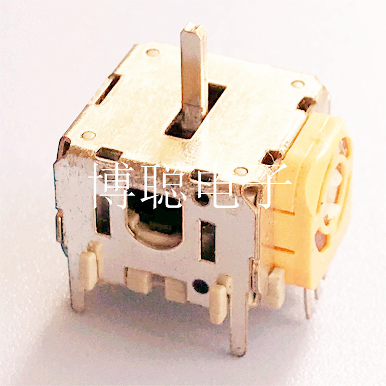 ҡ�˵�λ�� ���ң�غ�ģ�ɻ� ��Ϸ�ֱ���λ��