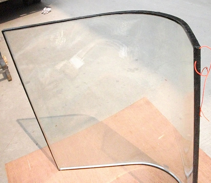東莞廠家直銷電加熱玻璃 弧形中電加熱玻璃 電加熱彎異型玻璃批發