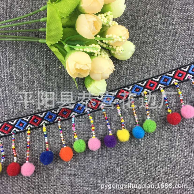 小方块民族带流苏