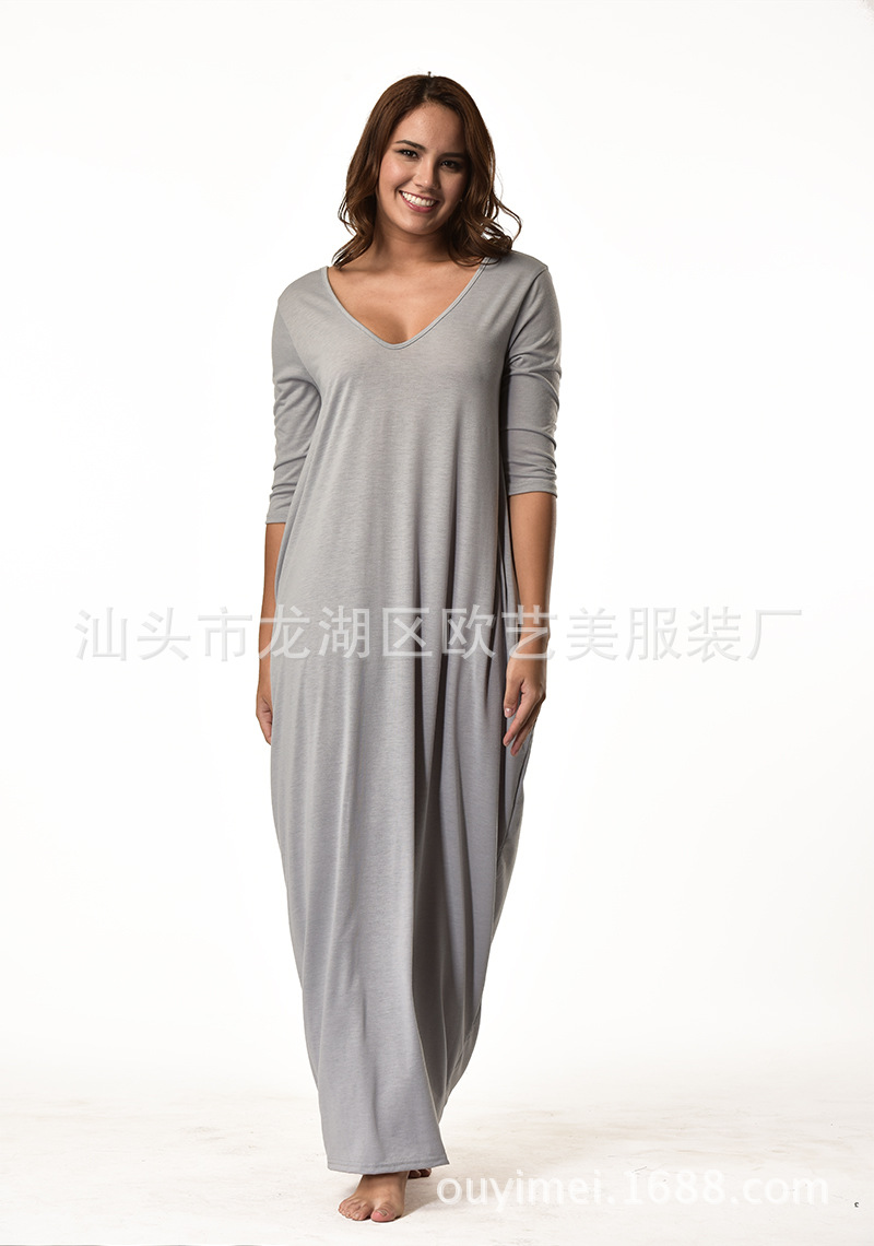 Loose Fit Solid Color Maxi Dress Casual Style Plus Size Long Sleeve Ideal for Autumn and Winter Wholesale Available
