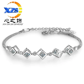 耳钉;戒指;项链