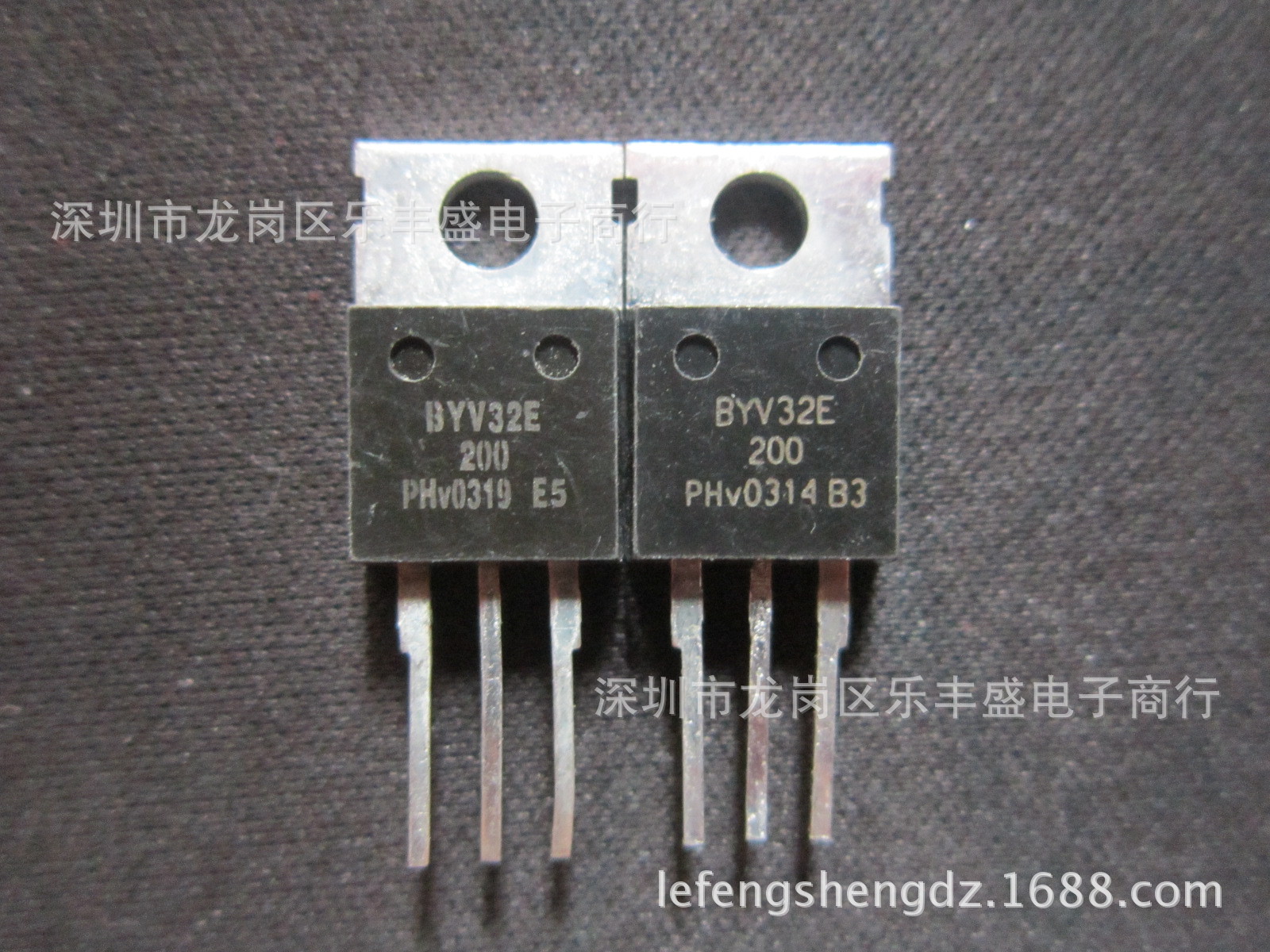 BYV32E-200 拆机 TO-220 超快速二极管 整流器 20A 200V