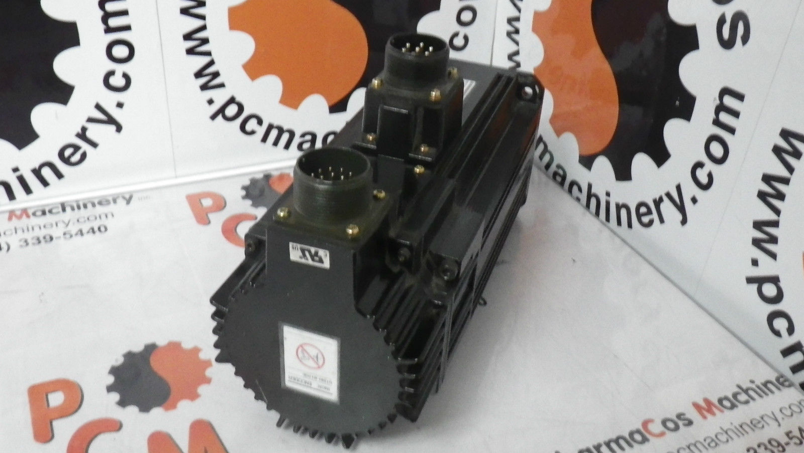 全新原装安川SGMSH-20ACA6C   议价