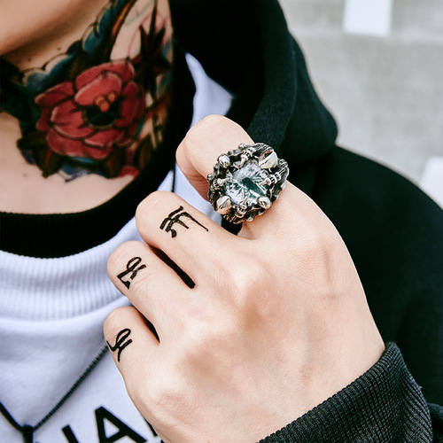 beier European and American jewelry wholesale men's punk style titanium steel prosthetic eye skull ring one piece drop shipping new model