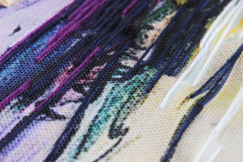 Oujin nianhua cinta de seda fábrica del bordado impresión en color directo colgando pintura