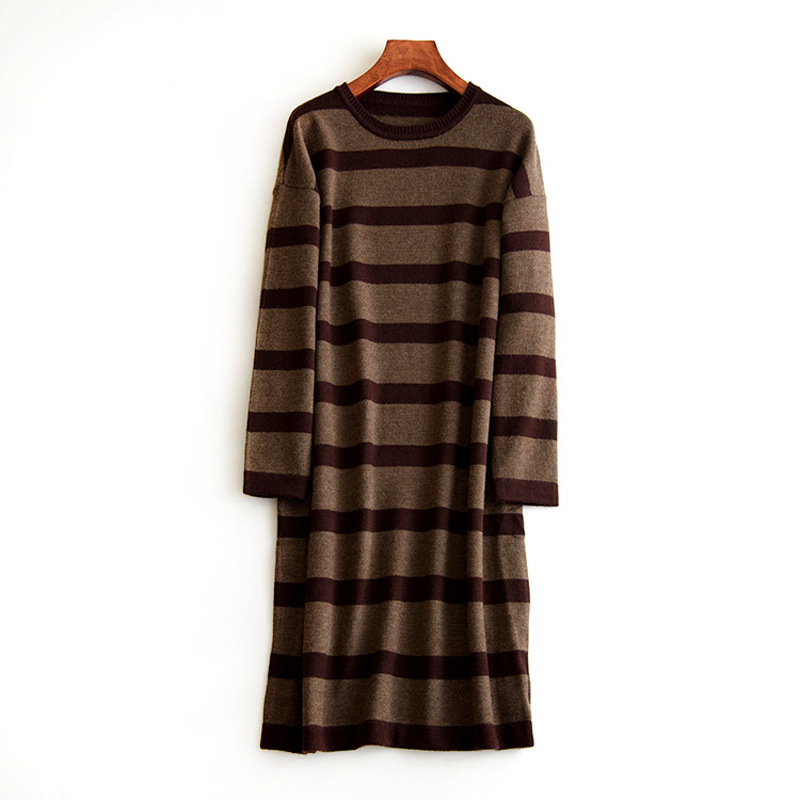 实拍毛衣女秋季中长款圆领宽松打底衫韩版套头长袖针织衫代发