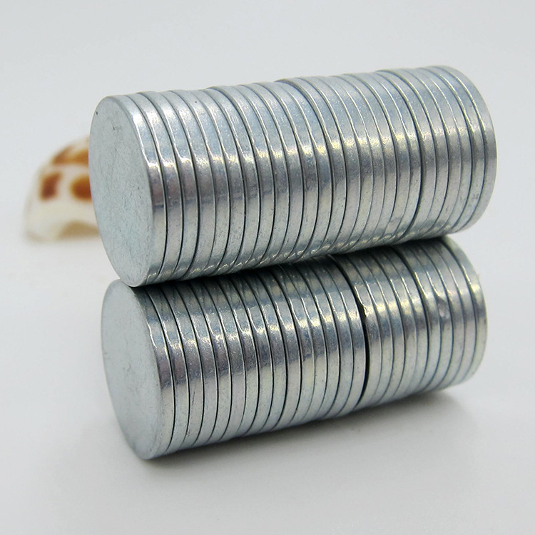 厂家直销钕铁硼强磁磁铁 圆形12.5x1mm磁铁吸铁石圆形强磁铁