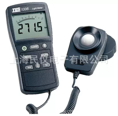TES-1335数字照度计