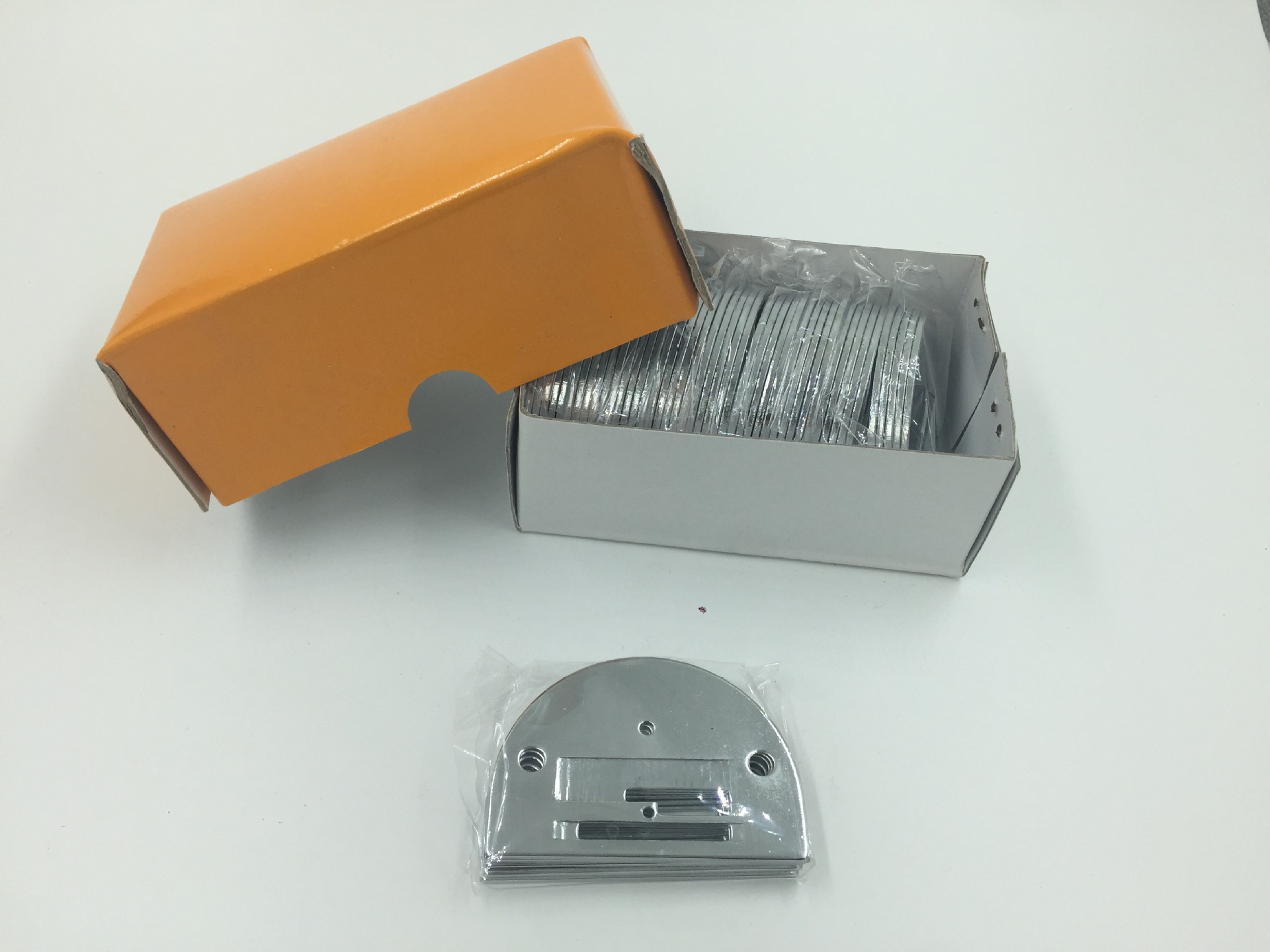 家用针板 缝纫机针板  大孔针板   15