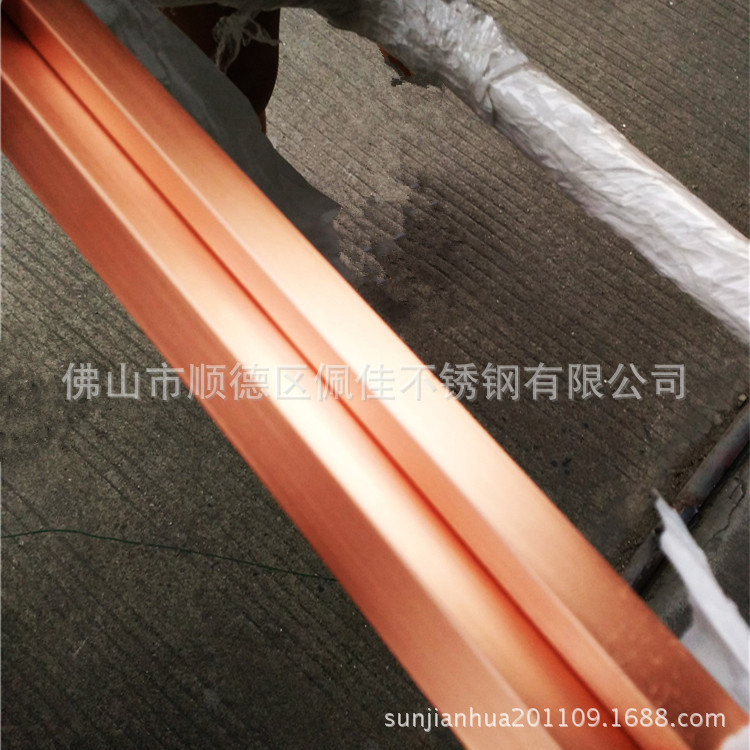 武汉彩色不锈钢厂，山东不锈钢制品加工、装饰五金小件镀亮红铜