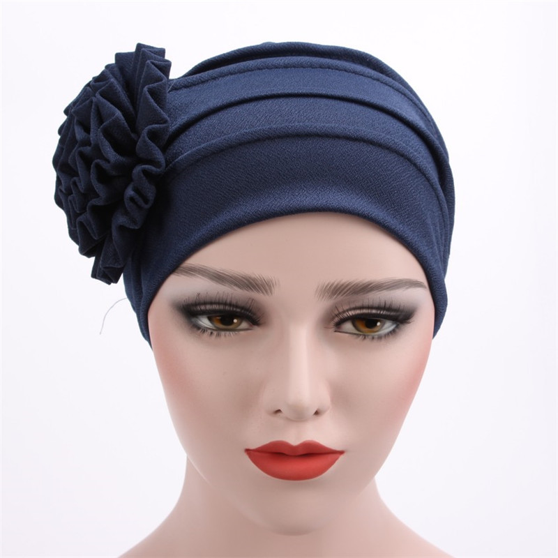 Women's Ethnic Style Solid Color Flower Beanie Hat display picture 5