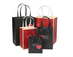 New product gift bag paper bag hand bag gift bag shopping bag return gift bag wedding candy bag bag