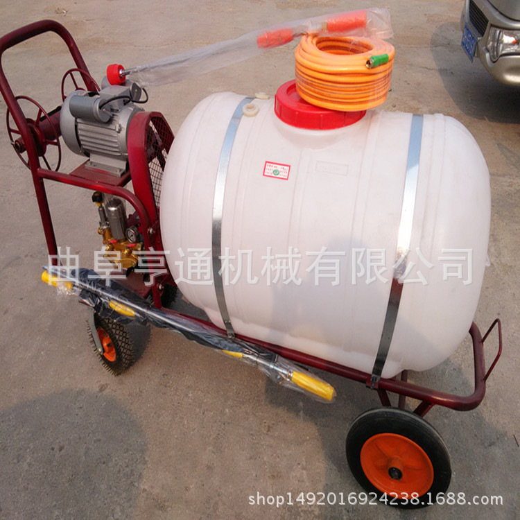 2551092379_1697482009