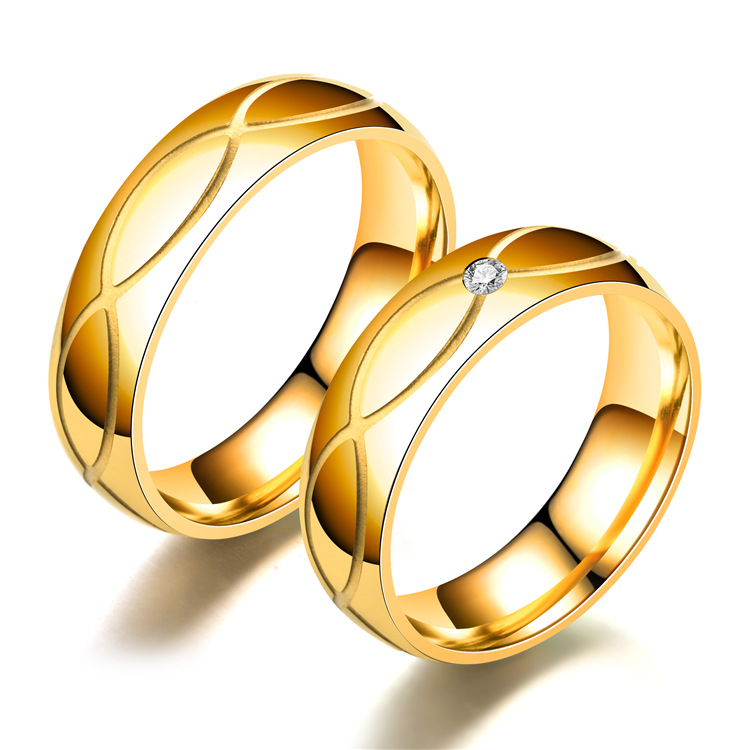 Großhandel Mode Glossy Gold Edelstahl Diamantringe Nihaojewelry display picture 1