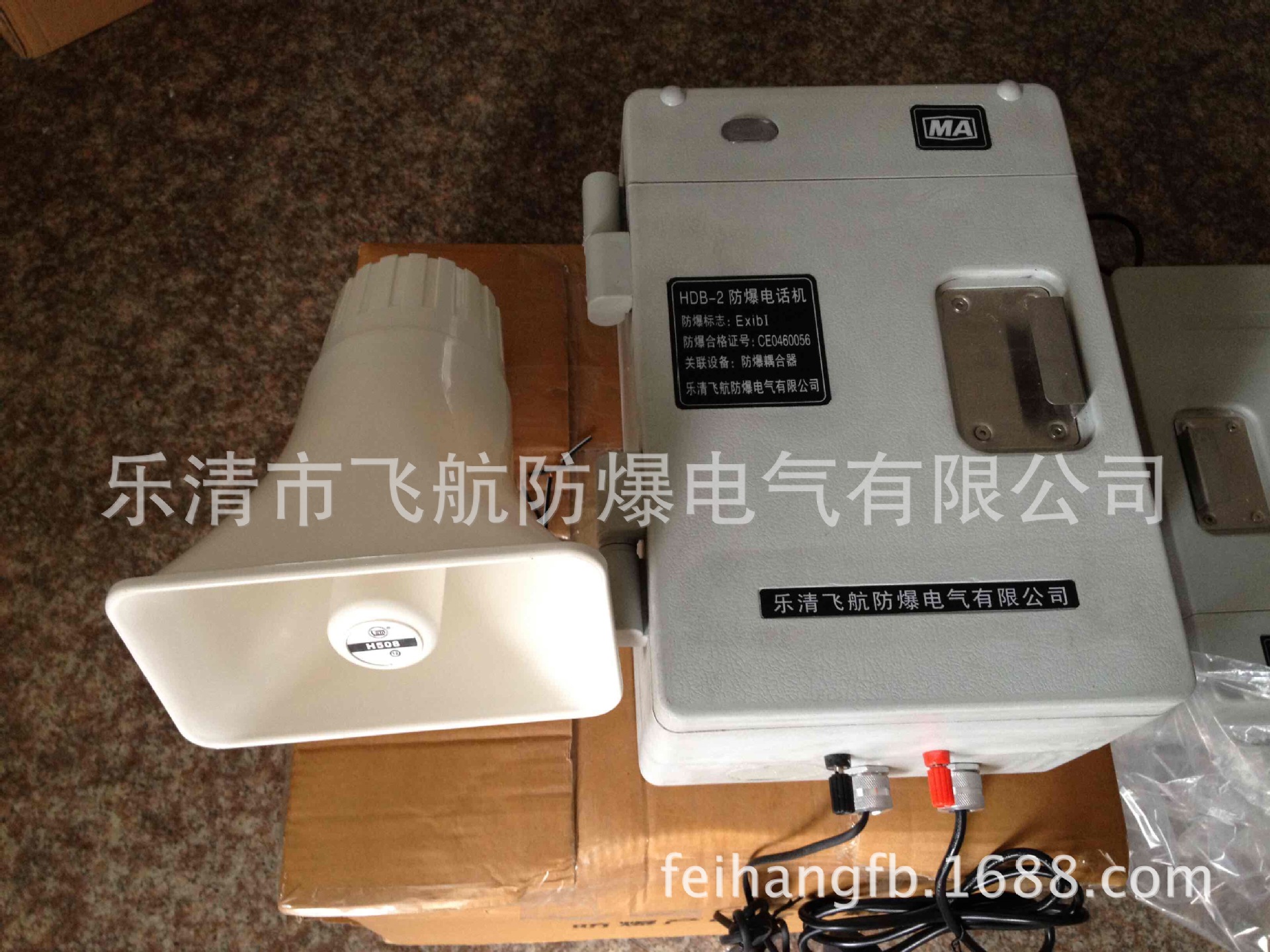 AT86(XII)P/T-F��������������绰�� ���ַ����绰��