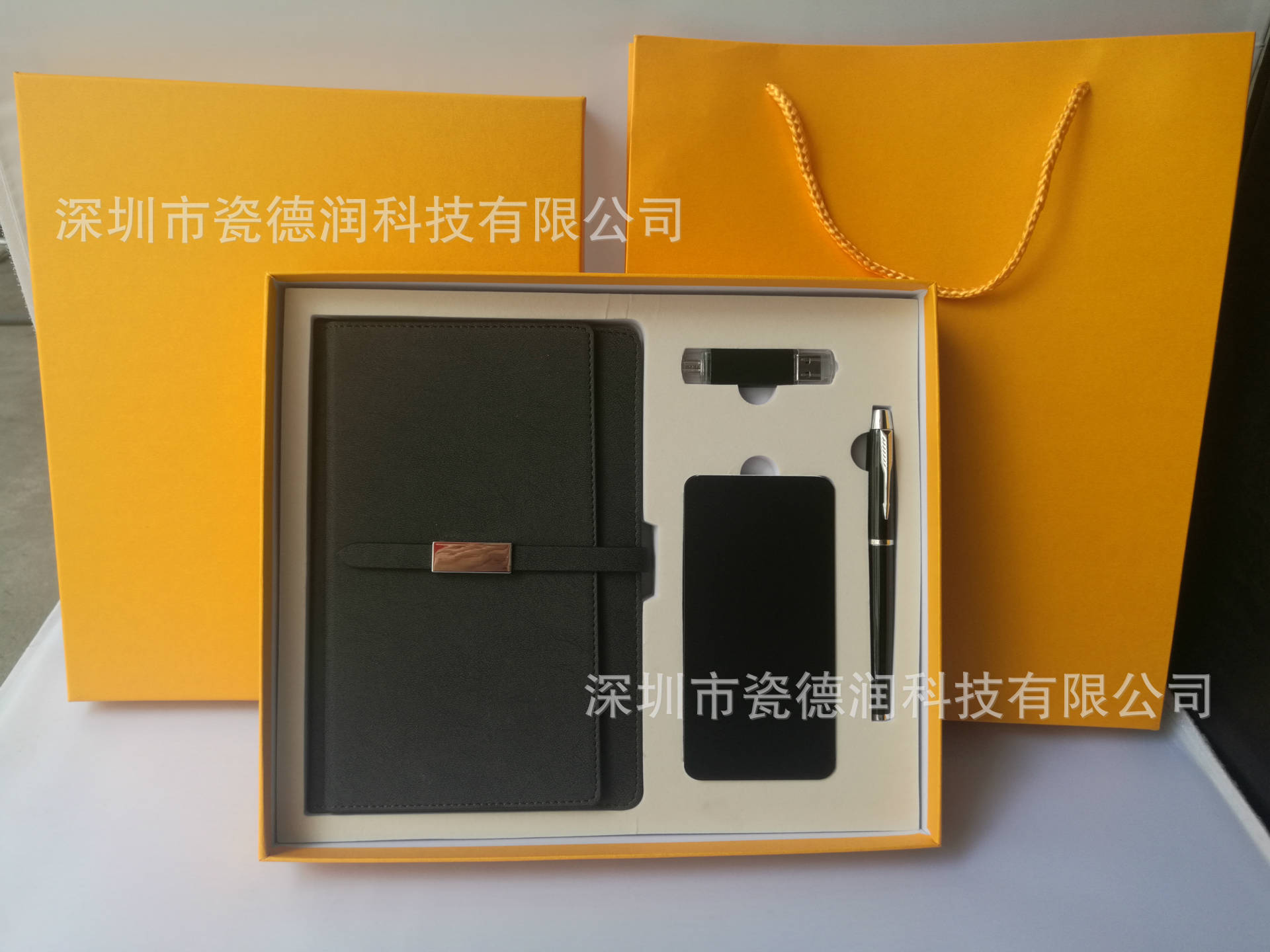 4CB6DAA79A576084A535AE8AEC9B75