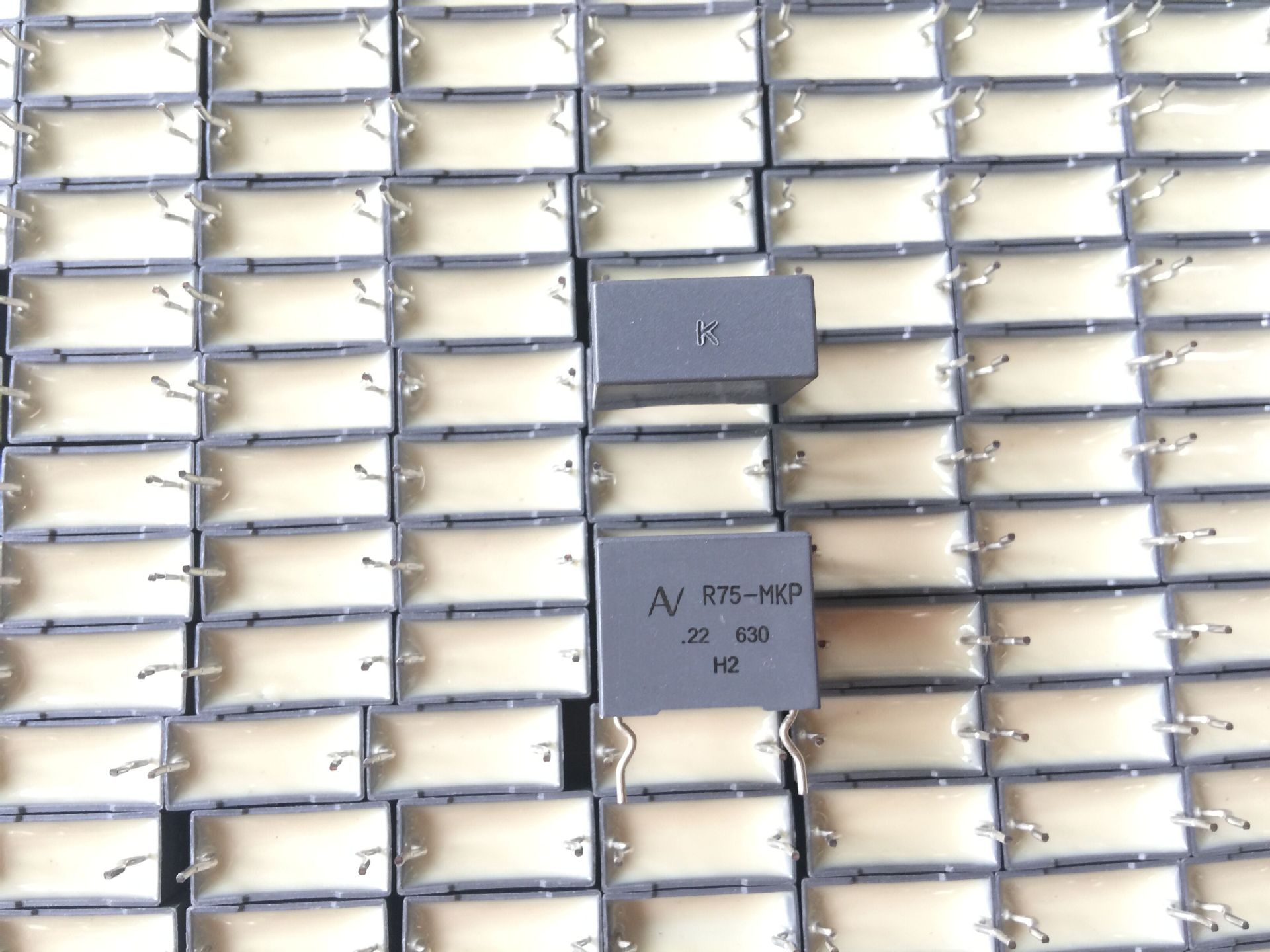 KEMET/基美 R75PI3220ZD40K 630V224 聚丙烯 校正 安规电容