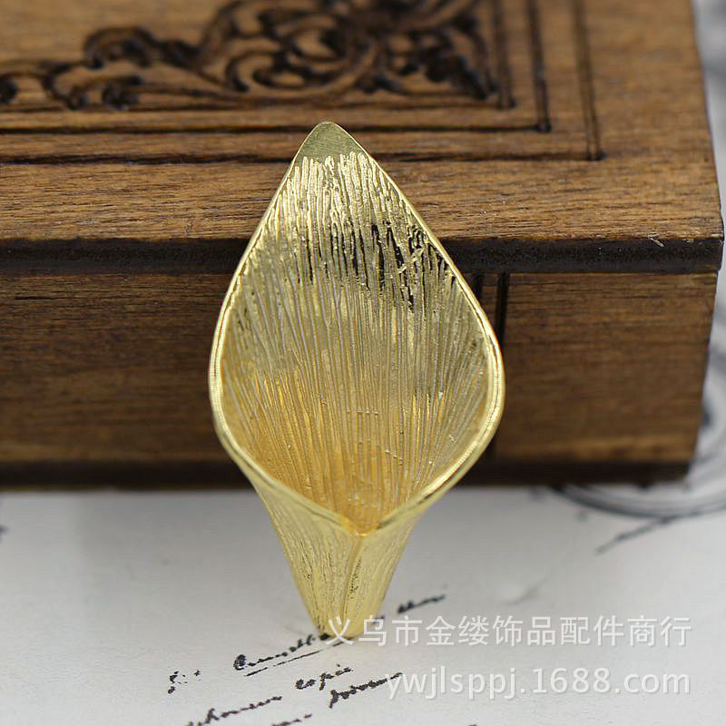 DIY饰品24K真金新娘发簪铜材料项链耳环配件马蹄莲叶子吊坠A586