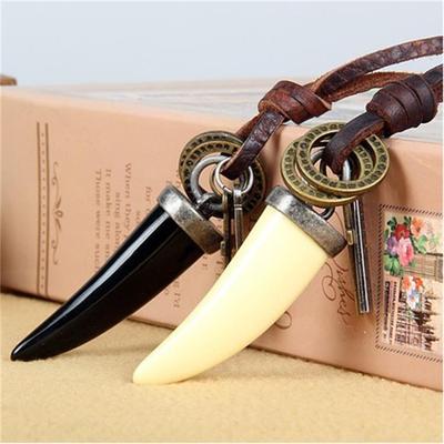 男士項鏈頭層牛皮仿狼牙吊墜項鏈 歐美飾品牛皮配飾壹件代發
