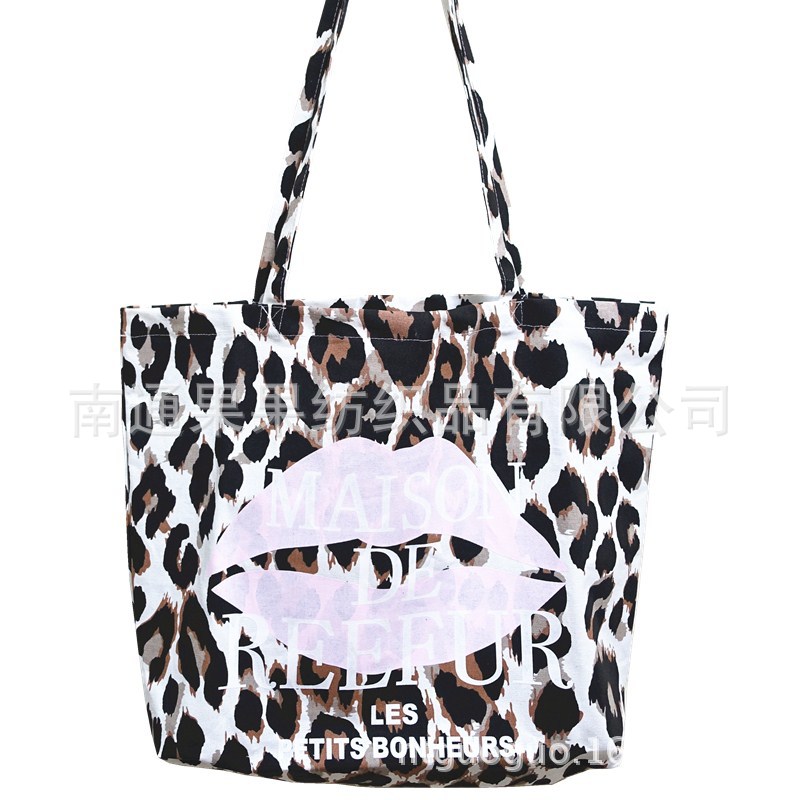 Japanese fashionable one-shoulder bag