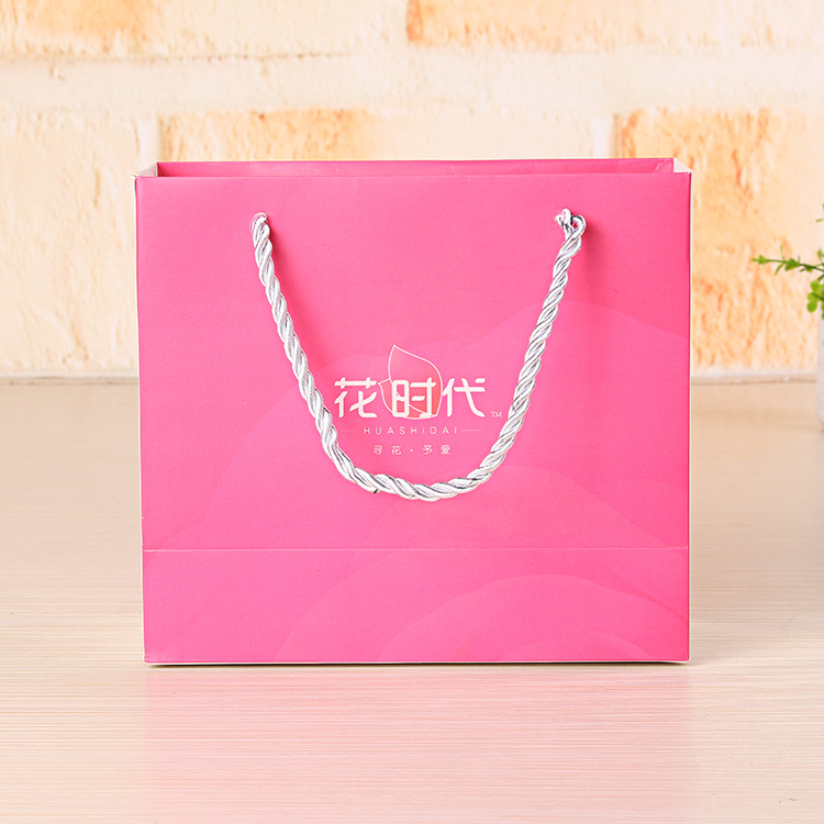 手提袋设计 广告服装袋 茶叶包装袋 牛皮纸袋 通用礼品纸袋子印刷