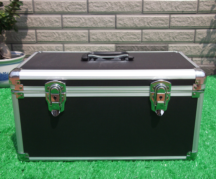 供应 手提车载维修铝合金隔板工具箱  航模双控箱 摄影器材箱