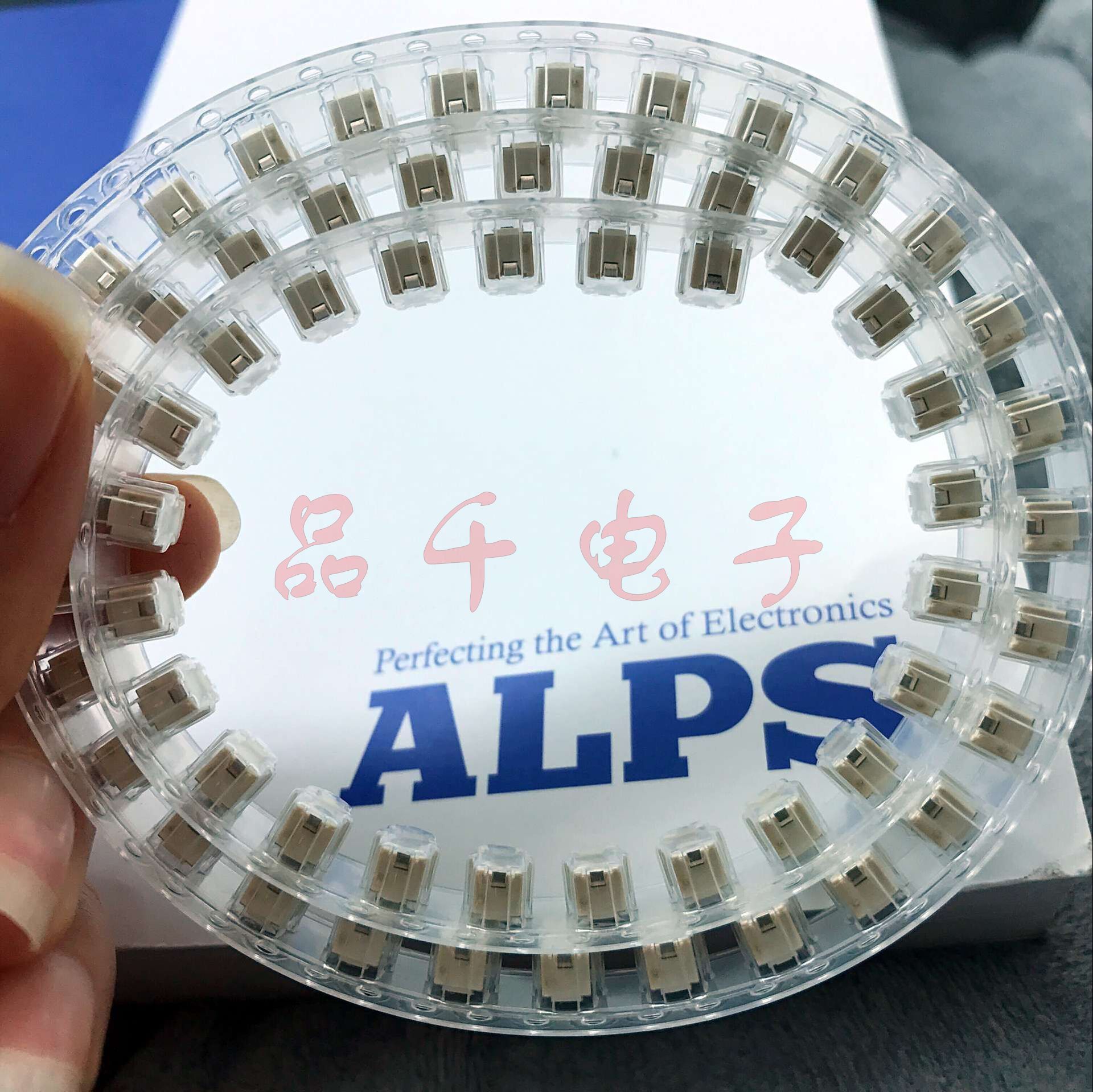   ALPS轻触开关 SKQMBAE010