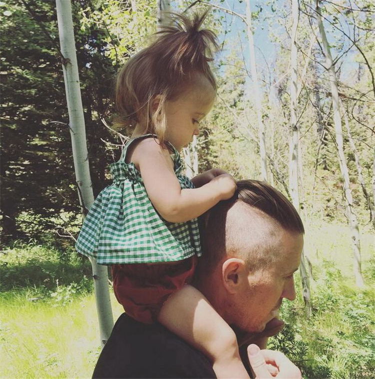 3973961894_351216732