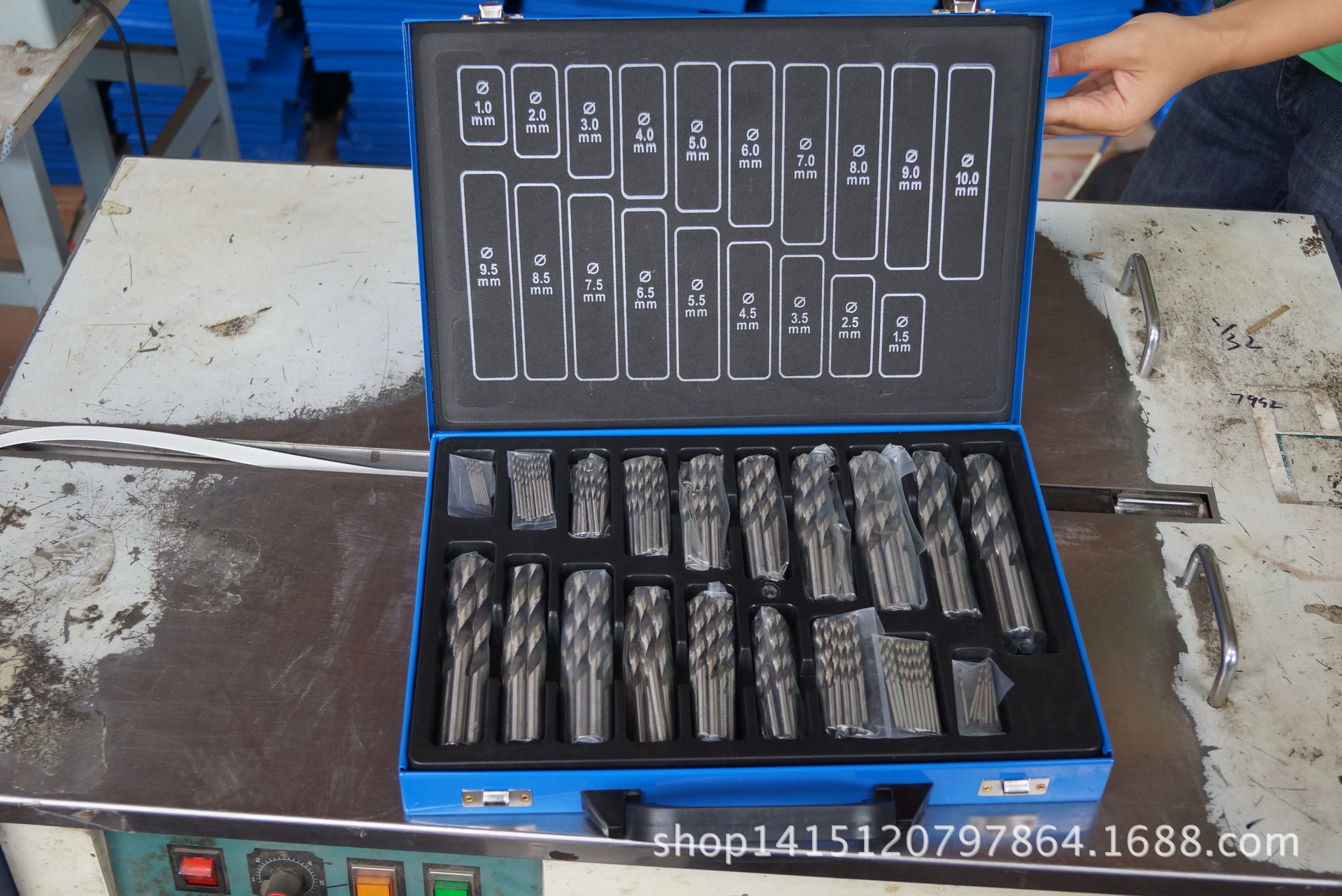 170件套轧制麻花钻/170件套镀钛麻花钻/170PCS抛光白钻/