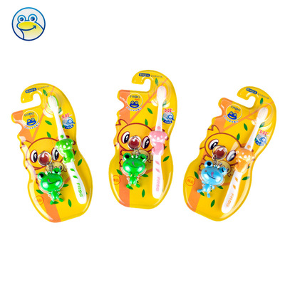 青蛙牙刷 儿童柔丝软毛清洁口腔不伤牙龈赠卡通玩具 113B批发|ru