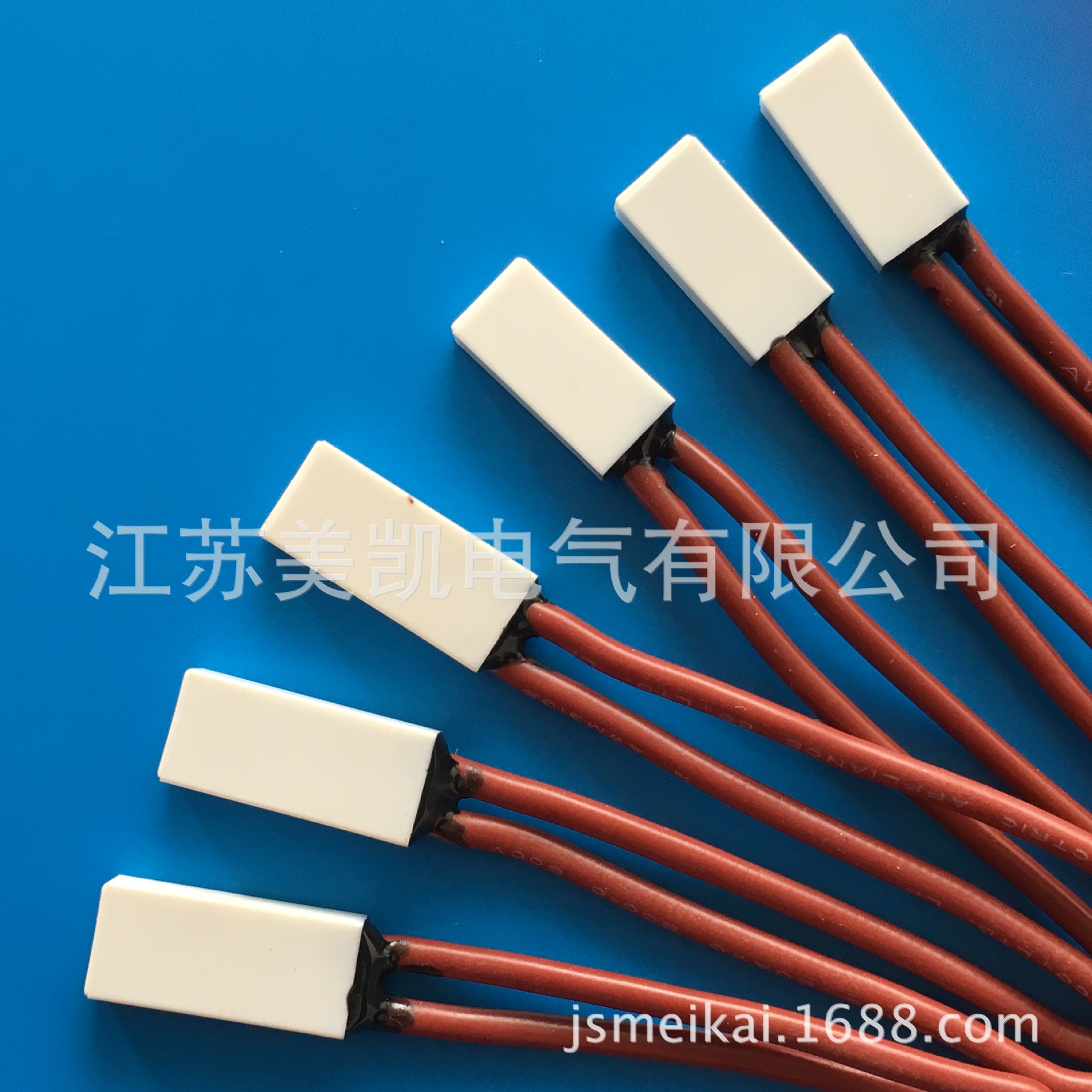 大量供应18AM系列大小塑壳过载过热保护器50度小体积温控温度开关