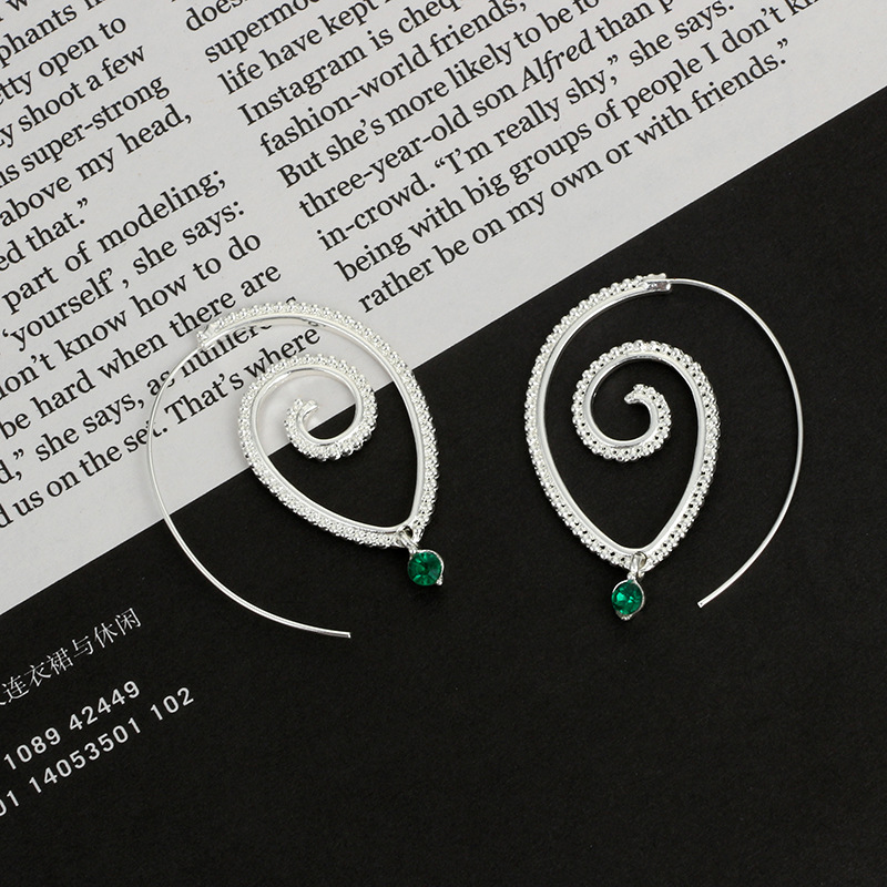 New Jewelry Trend Round Spiral Earrings Swirl Green Diamond Earrings Wholesale display picture 7