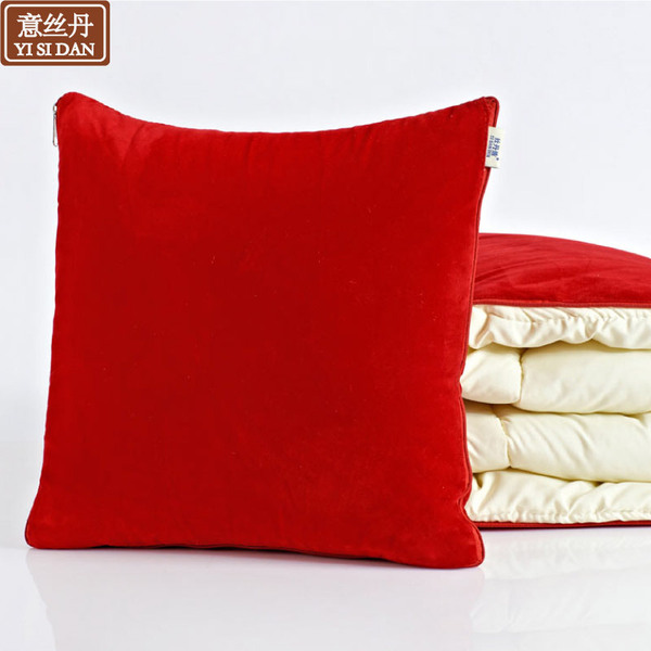 Yisan pillow was cushioned by the real estate car business gift