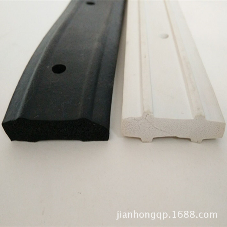 三元乙丙发泡橡胶条 不锈钢水箱油箱垫片密封条 自来水设备夹条